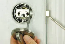 Amber Locksmith Store Bristol, RI 401-227-0397 - Lock-replace